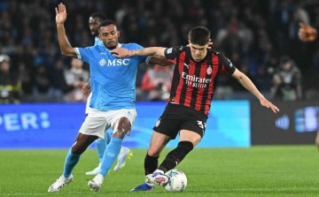 意甲焦点战：AC米兰客场0-1憾负那不勒斯，巴尔泰吉防守失误再受考验